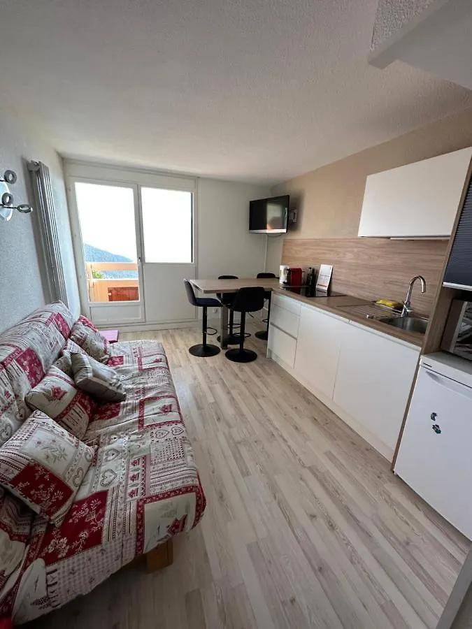 Sunny Studio 25 M2 Mountain View Balcony In Alpe D Huez District Eclose Alpe d'Huez France