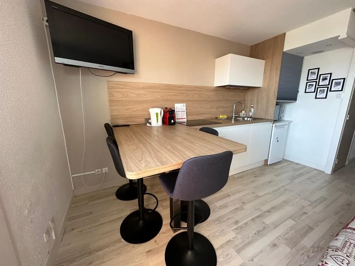 Apartment Sunny Studio 25 M2 Mountain View Balcony In Alpe D Huez District Eclose Alpe d'Huez
