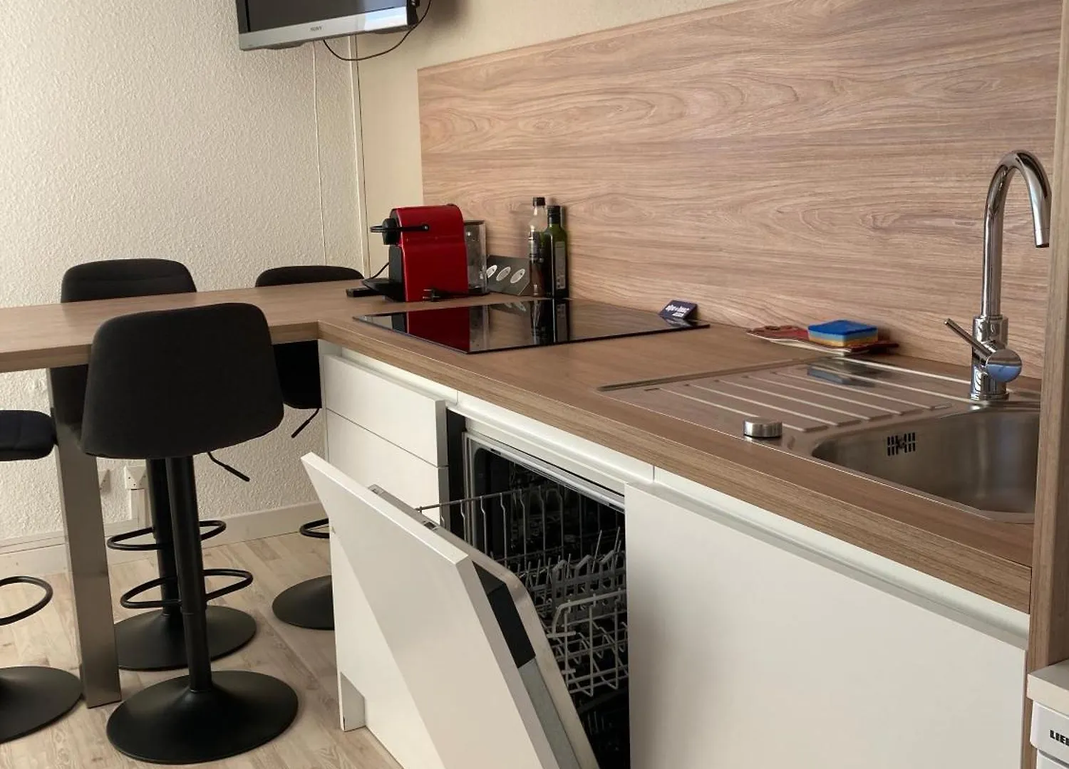 Apartment Sunny Studio 25 M2 Mountain View Balcony In Alpe D Huez District Eclose Alpe d'Huez France
